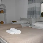 Old Mykonos Bed and breakfast